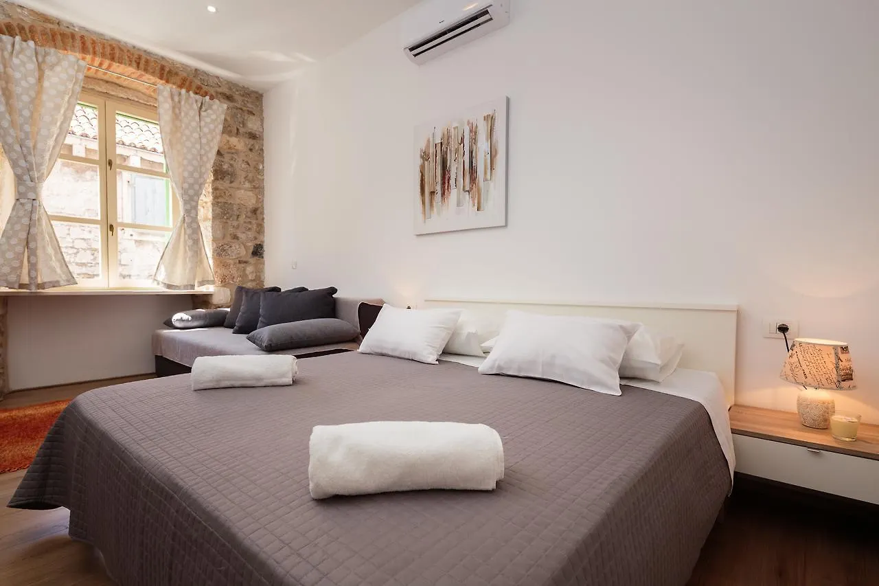 Lux Cindro Studio In Split Center Apartment